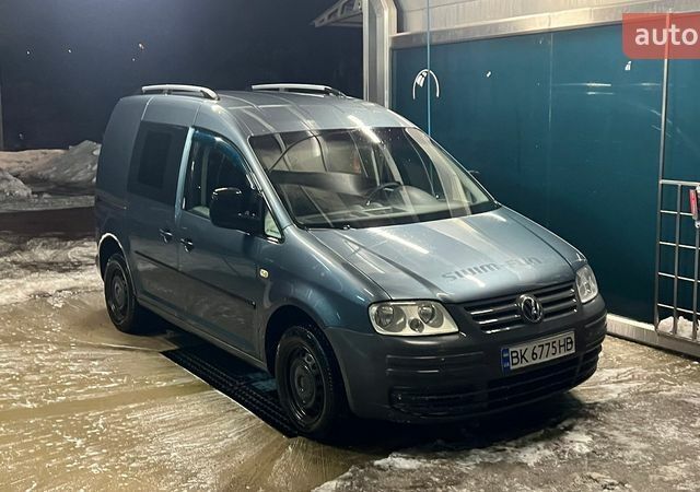 Сірий Фольксваген Кадді, об'ємом двигуна 1.9 л та пробігом 246 тис. км за 4500 $, фото 1 на Automoto.ua