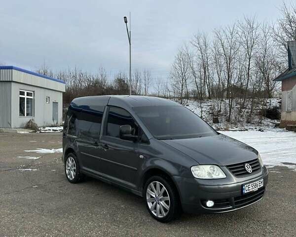 Сірий Фольксваген Кадді, об'ємом двигуна 1.9 л та пробігом 300 тис. км за 7000 $, фото 1 на Automoto.ua