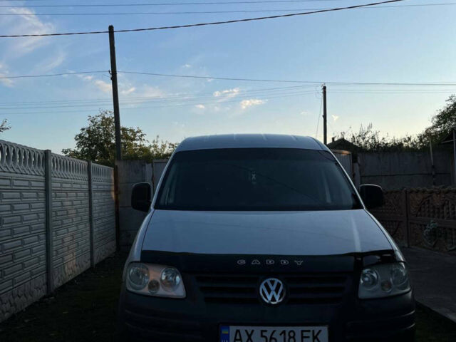 Сірий Фольксваген Кадді, об'ємом двигуна 1.97 л та пробігом 385 тис. км за 5100 $, фото 1 на Automoto.ua
