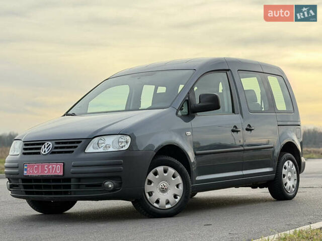 Серый Фольксваген Кадди, объемом двигателя 1.6 л и пробегом 227 тыс. км за 7899 $, фото 1 на Automoto.ua