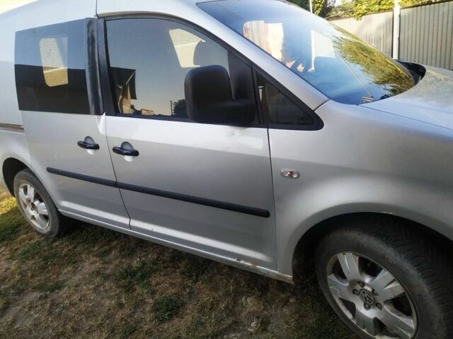 Сірий Фольксваген Кадді, об'ємом двигуна 1.9 л та пробігом 550 тис. км за 3000 $, фото 1 на Automoto.ua