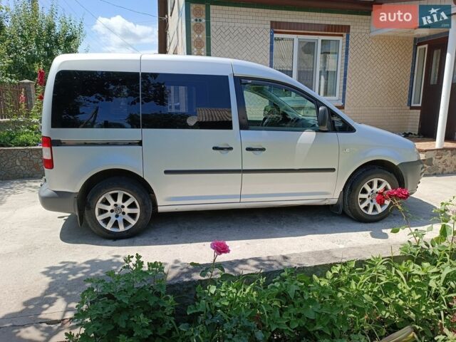 Серый Фольксваген Кадди, объемом двигателя 2 л и пробегом 242 тыс. км за 6500 $, фото 1 на Automoto.ua