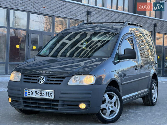 Серый Фольксваген Кадди, объемом двигателя 1.9 л и пробегом 322 тыс. км за 6900 $, фото 1 на Automoto.ua