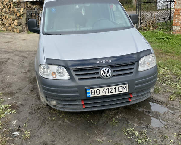 Сірий Фольксваген Кадді, об'ємом двигуна 1.98 л та пробігом 380 тис. км за 5000 $, фото 1 на Automoto.ua