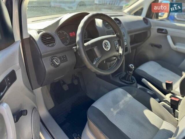 Сірий Фольксваген Кадді, об'ємом двигуна 1.9 л та пробігом 198 тис. км за 6700 $, фото 1 на Automoto.ua
