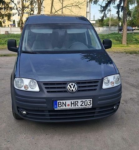 Сірий Фольксваген Кадді, об'ємом двигуна 1.6 л та пробігом 170 тис. км за 6999 $, фото 1 на Automoto.ua
