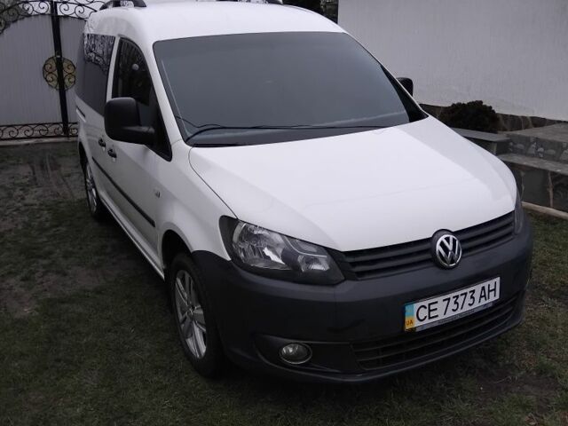 Серый Фольксваген Кадди, объемом двигателя 1.9 л и пробегом 324 тыс. км за 10800 $, фото 1 на Automoto.ua