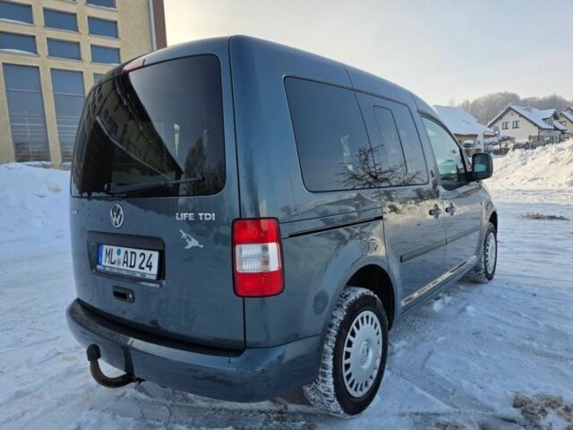 Серый Фольксваген Кадди, объемом двигателя 1.9 л и пробегом 254 тыс. км за 2000 $, фото 1 на Automoto.ua