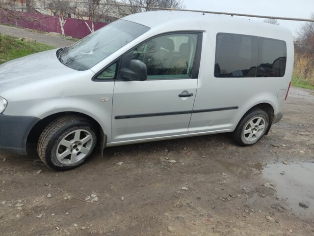 Сірий Фольксваген Кадді, об'ємом двигуна 2 л та пробігом 240 тис. км за 4900 $, фото 1 на Automoto.ua