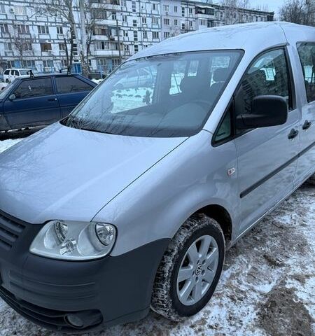 Серый Фольксваген Кадди, объемом двигателя 1.4 л и пробегом 217 тыс. км за 4700 $, фото 1 на Automoto.ua