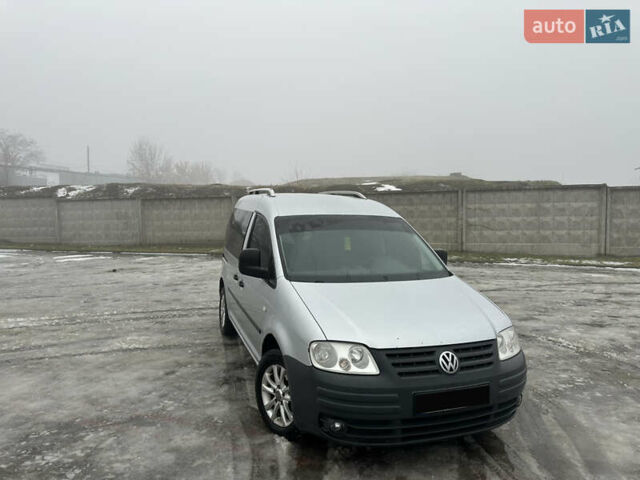 Сірий Фольксваген Кадді, об'ємом двигуна 1.9 л та пробігом 321 тис. км за 4600 $, фото 1 на Automoto.ua