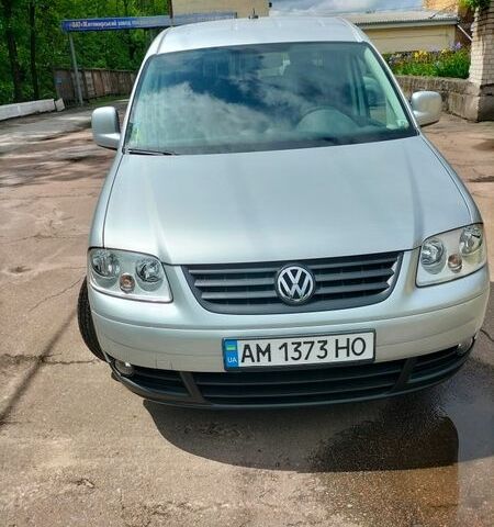Серый Фольксваген Кадди, объемом двигателя 1.6 л и пробегом 187 тыс. км за 7999 $, фото 1 на Automoto.ua