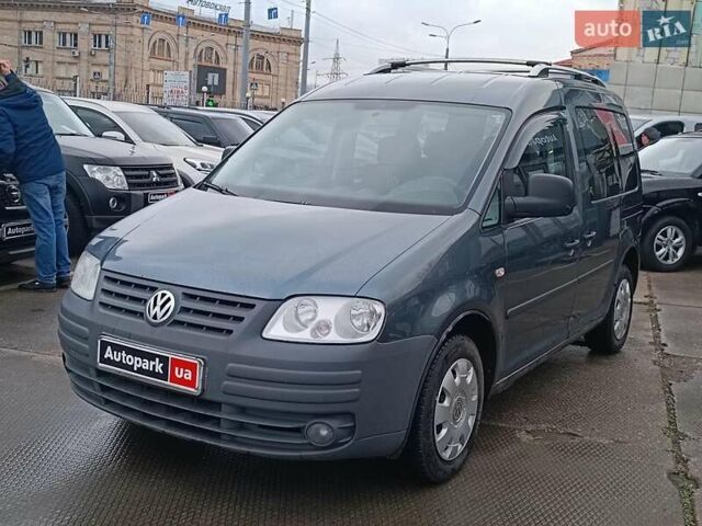 Серый Фольксваген Кадди, объемом двигателя 1.6 л и пробегом 256 тыс. км за 5190 $, фото 1 на Automoto.ua