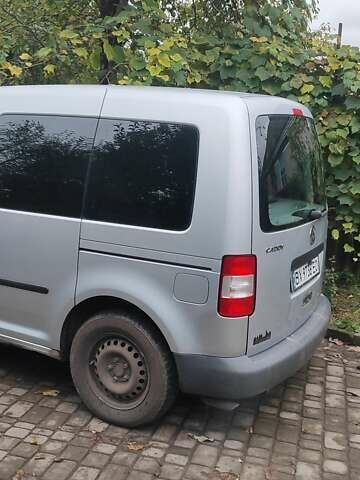 Серый Фольксваген Кадди, объемом двигателя 2 л и пробегом 280 тыс. км за 7300 $, фото 1 на Automoto.ua