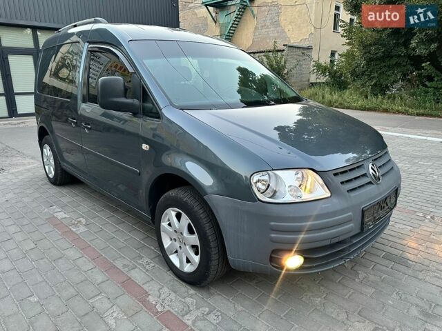 Сірий Фольксваген Кадді, об'ємом двигуна 1.9 л та пробігом 230 тис. км за 7200 $, фото 1 на Automoto.ua