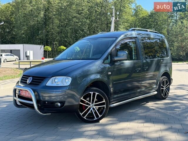 Серый Фольксваген Кадди, объемом двигателя 1.6 л и пробегом 193 тыс. км за 7900 $, фото 1 на Automoto.ua
