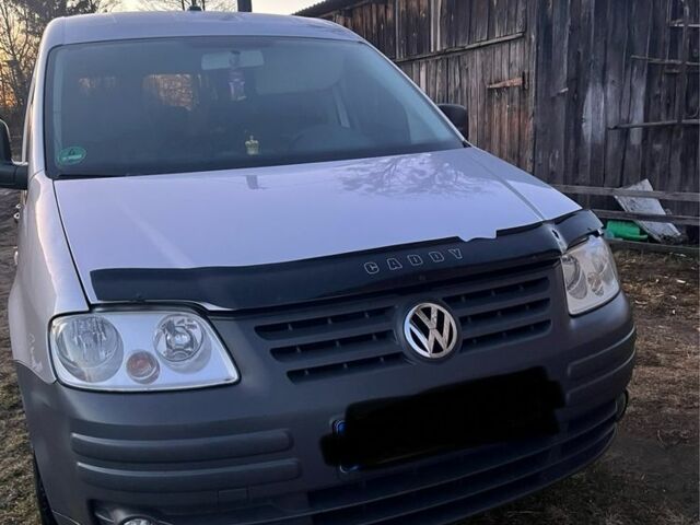 Серый Фольксваген Кадди, объемом двигателя 1.9 л и пробегом 250 тыс. км за 7100 $, фото 1 на Automoto.ua
