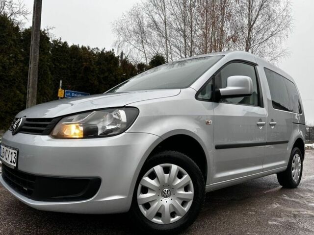 Сірий Фольксваген Кадді, об'ємом двигуна 2 л та пробігом 227 тис. км за 3200 $, фото 1 на Automoto.ua