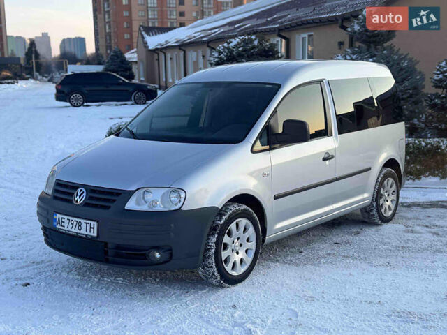 Серый Фольксваген Кадди, объемом двигателя 1.9 л и пробегом 269 тыс. км за 7650 $, фото 1 на Automoto.ua