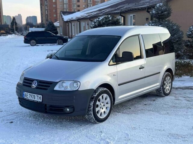 Серый Фольксваген Кадди, объемом двигателя 1.9 л и пробегом 269 тыс. км за 7650 $, фото 1 на Automoto.ua