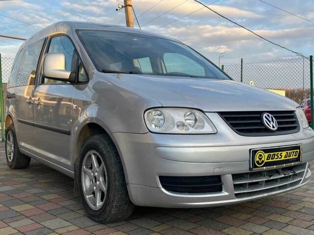 Серый Фольксваген Кадди, объемом двигателя 1.9 л и пробегом 258 тыс. км за 6990 $, фото 1 на Automoto.ua