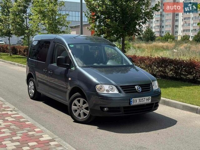 Сірий Фольксваген Кадді, об'ємом двигуна 1.4 л та пробігом 248 тис. км за 6500 $, фото 1 на Automoto.ua