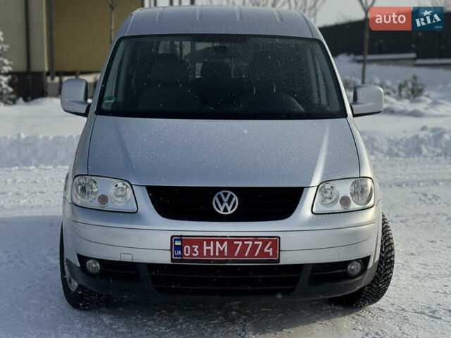 Серый Фольксваген Кадди, объемом двигателя 1.6 л и пробегом 227 тыс. км за 7900 $, фото 1 на Automoto.ua