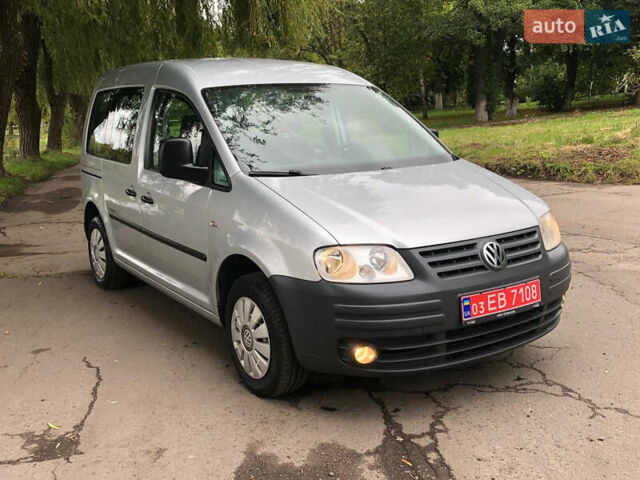 Сірий Фольксваген Кадді, об'ємом двигуна 1.6 л та пробігом 257 тис. км за 8700 $, фото 1 на Automoto.ua
