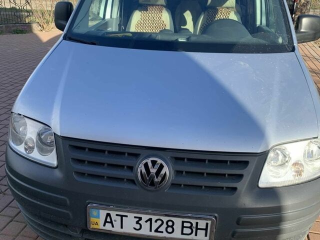 Серый Фольксваген Кадди, объемом двигателя 1.9 л и пробегом 210 тыс. км за 9323 $, фото 1 на Automoto.ua