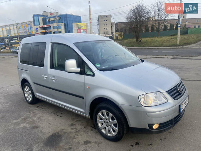 Серый Фольксваген Кадди, объемом двигателя 1.6 л и пробегом 280 тыс. км за 8500 $, фото 1 на Automoto.ua