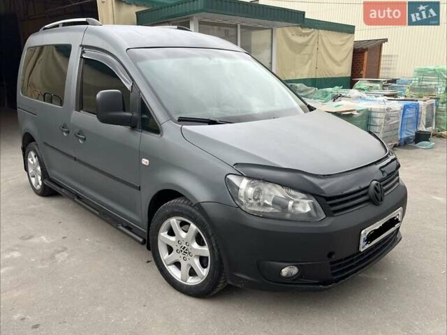 Серый Фольксваген Кадди, объемом двигателя 1.6 л и пробегом 360 тыс. км за 8200 $, фото 1 на Automoto.ua