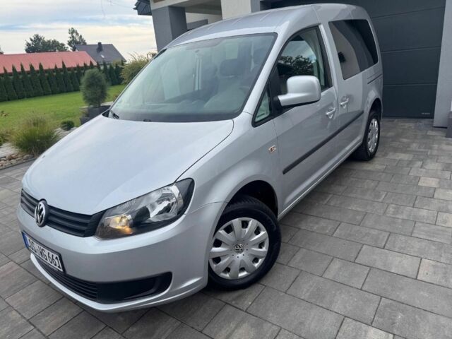 Сірий Фольксваген Кадді, об'ємом двигуна 1.6 л та пробігом 238 тис. км за 5400 $, фото 1 на Automoto.ua