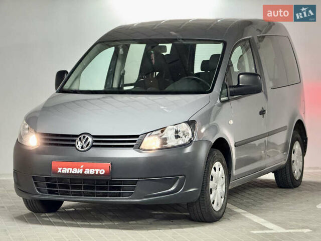 Сірий Фольксваген Кадді, об'ємом двигуна 1.2 л та пробігом 133 тис. км за 7900 $, фото 1 на Automoto.ua