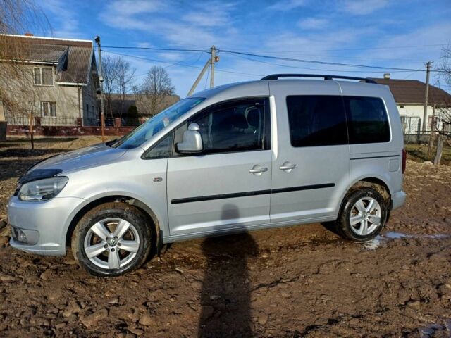 Серый Фольксваген Кадди, объемом двигателя 2 л и пробегом 240 тыс. км за 8799 $, фото 1 на Automoto.ua