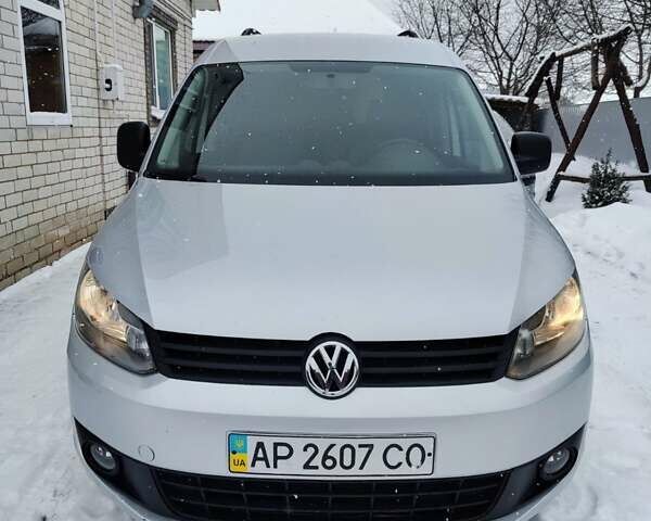 Сірий Фольксваген Кадді, об'ємом двигуна 1.2 л та пробігом 217 тис. км за 5700 $, фото 1 на Automoto.ua