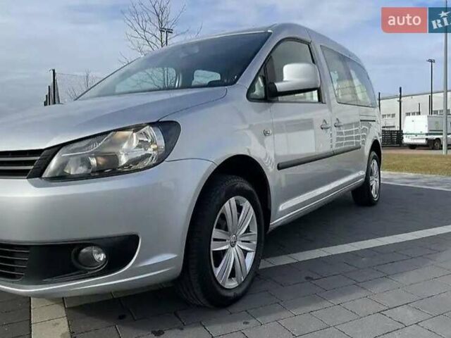 Серый Фольксваген Кадди, объемом двигателя 1.6 л и пробегом 317 тыс. км за 10800 $, фото 1 на Automoto.ua