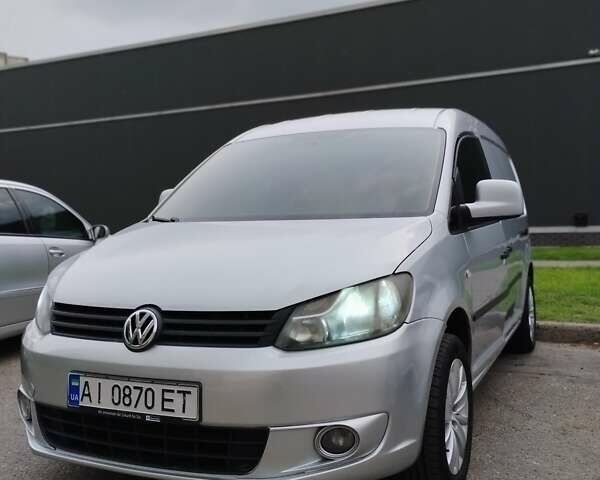 Сірий Фольксваген Кадді, об'ємом двигуна 1.6 л та пробігом 388 тис. км за 10800 $, фото 1 на Automoto.ua