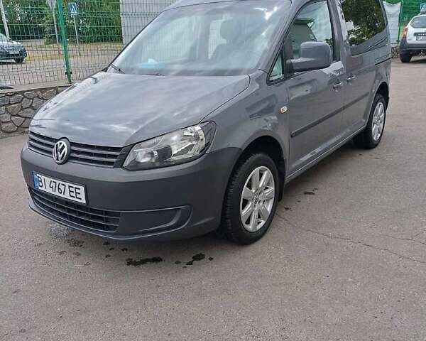 Сірий Фольксваген Кадді, об'ємом двигуна 2 л та пробігом 177 тис. км за 11300 $, фото 1 на Automoto.ua