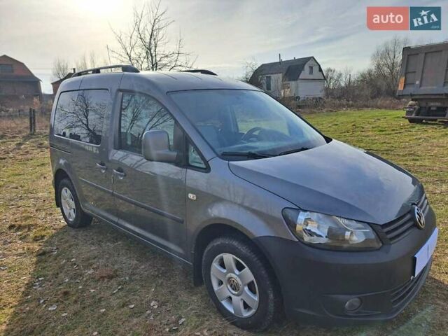 Сірий Фольксваген Кадді, об'ємом двигуна 1.6 л та пробігом 196 тис. км за 9900 $, фото 1 на Automoto.ua