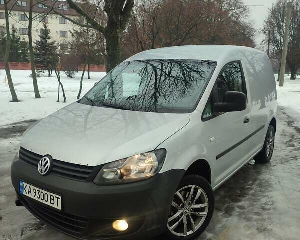 Сірий Фольксваген Кадді, об'ємом двигуна 1.6 л та пробігом 355 тис. км за 7500 $, фото 1 на Automoto.ua