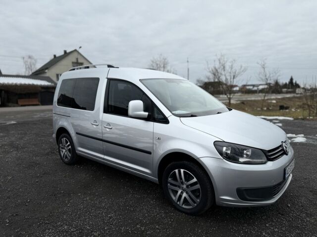 Сірий Фольксваген Кадді, об'ємом двигуна 1.6 л та пробігом 251 тис. км за 9700 $, фото 1 на Automoto.ua