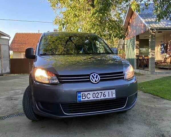 Серый Фольксваген Кадди, объемом двигателя 1.6 л и пробегом 209 тыс. км за 9600 $, фото 1 на Automoto.ua