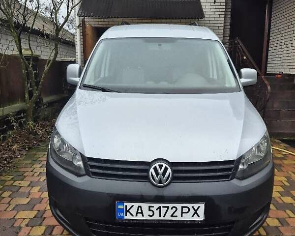 Серый Фольксваген Кадди, объемом двигателя 1.6 л и пробегом 229 тыс. км за 12500 $, фото 1 на Automoto.ua