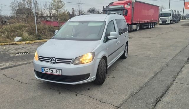 Сірий Фольксваген Кадді, об'ємом двигуна 2 л та пробігом 310 тис. км за 10900 $, фото 1 на Automoto.ua