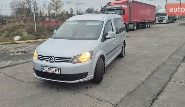 Серый Фольксваген Кадди, объемом двигателя 2 л и пробегом 300 тыс. км за 13500 $, фото 1 на Automoto.ua