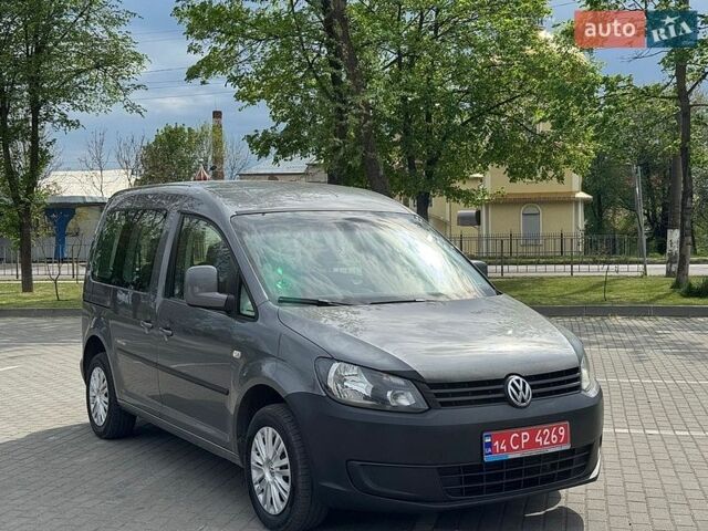 Серый Фольксваген Кадди, объемом двигателя 1.6 л и пробегом 215 тыс. км за 10750 $, фото 1 на Automoto.ua