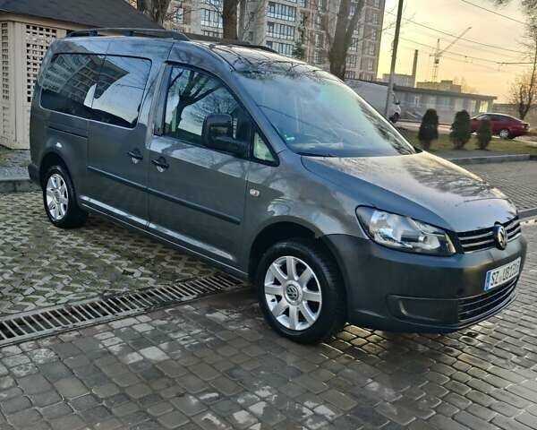 Серый Фольксваген Кадди, объемом двигателя 1.6 л и пробегом 193 тыс. км за 12300 $, фото 1 на Automoto.ua