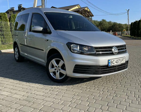 Сірий Фольксваген Кадді, об'ємом двигуна 1.97 л та пробігом 247 тис. км за 16800 $, фото 1 на Automoto.ua