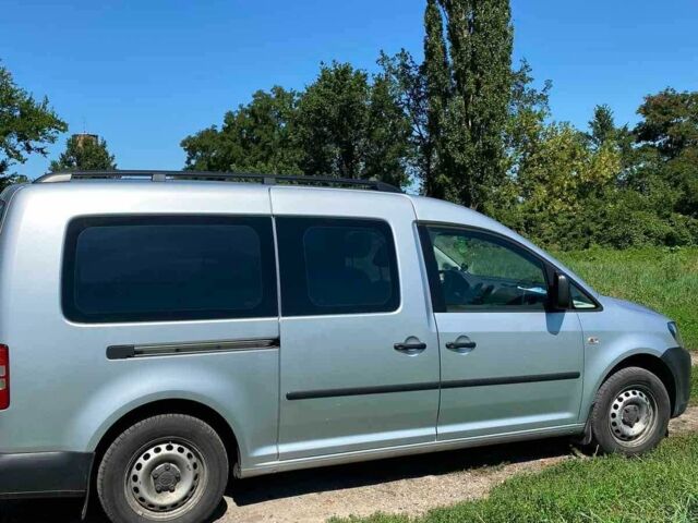 Сірий Фольксваген Кадді, об'ємом двигуна 1.6 л та пробігом 390 тис. км за 12300 $, фото 1 на Automoto.ua