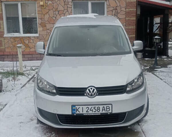 Серый Фольксваген Кадди, объемом двигателя 1.6 л и пробегом 134 тыс. км за 16000 $, фото 1 на Automoto.ua